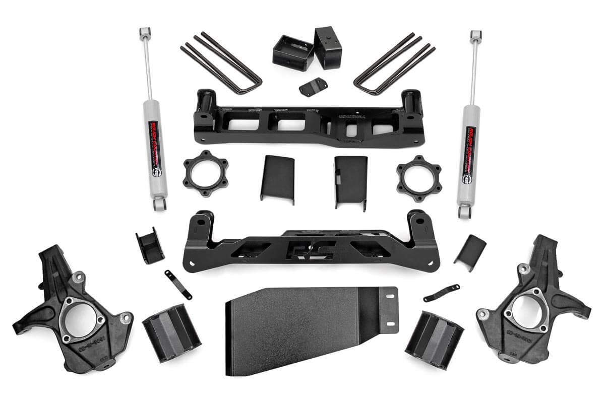 Rough Country 5 Inch Lift Kit | Chevy Silverado & GMC Sierra 1500 4WD (2007-2013)