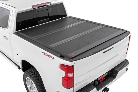 Rough Country Hard Low Profile Bed Cover | 6'7" Bed | Chevy/GMC 1500 (19-24)