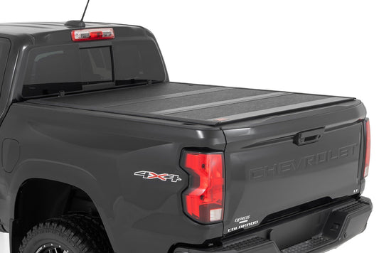 Rough Country Hard Low Profile Bed Cover | 5' Bed | Chevy/GMC Canyon/Colorado (15-22)