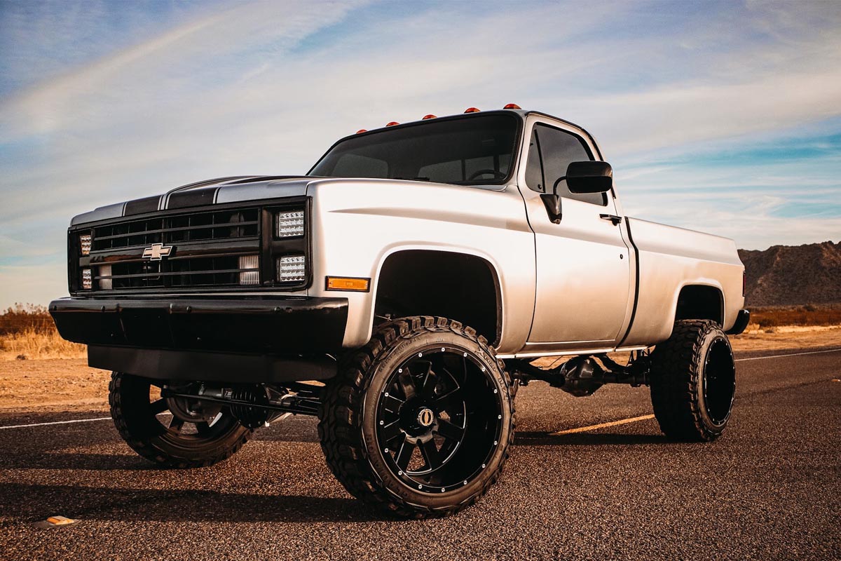 Rough Country 6 Inch Lift Kit | 52" RR Springs | Chevy/GMC C10/K10 C15/K15 Truck/Jimmy (77-91)