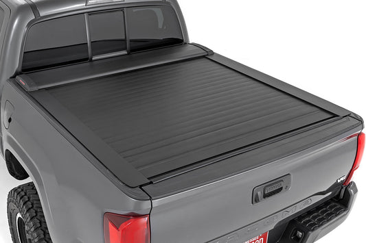 Rough Country Retractable Bed Cover | 5' Bed | Double Cab | Toyota Tacoma 2WD/4WD (16-23)