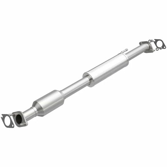 Magnaflow 16-17 Hyundai Sonata L4 2.0L OEM Grade / EPA Compliant Direct-Fit Catalytic Converter (21-147)