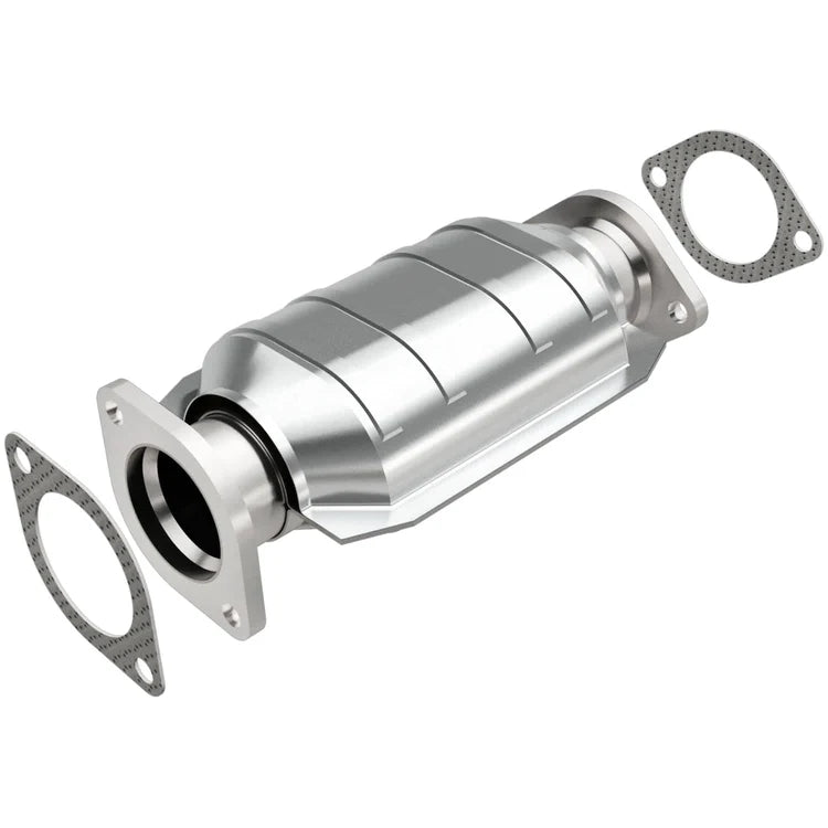 MagnaFlow Direct Fit Catalytic Converter 02-04 Infiniti I35 3.5L (51108)