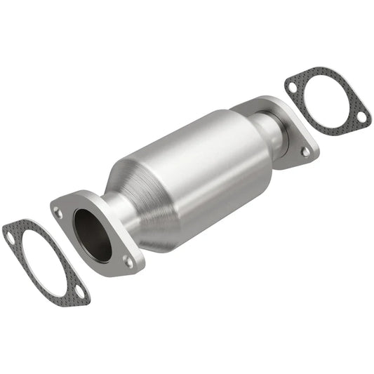 MagnaFlow Direct Fit Catalytic Converter 10-12 Hyundai Genesis 3.8L (51708)