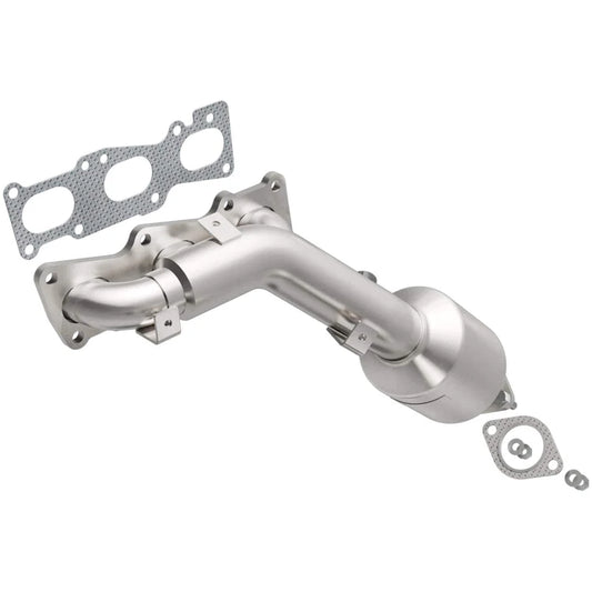 MagnaFlow Direct Fit Catalytic Converter 10-12 Hyundai Genesis 3.8L (51712)