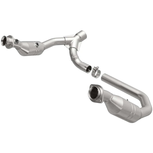 MagnaFlow Direct Fit Catalytic Converter 06-07 Ram 1500 4.7L Underbody (52291)