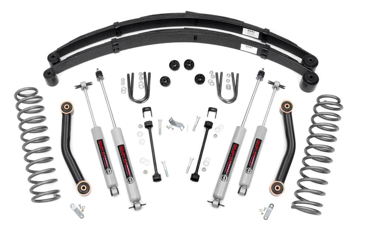 Rough Country 4.5 Inch Lift Kit | RR springs | Jeep Cherokee XJ 2WD/4WD (1984-2001)