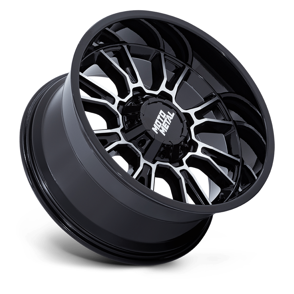 Moto Metal MO810 Legacy Machined Wheel 22x9 6x135/6x139.7 +1mm (MO810BD22906701)