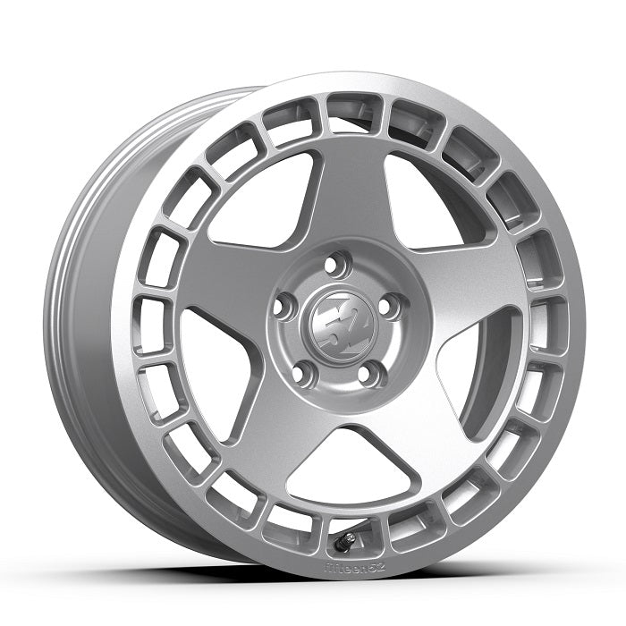 Fifteen52 Turbomac Silver Wheels