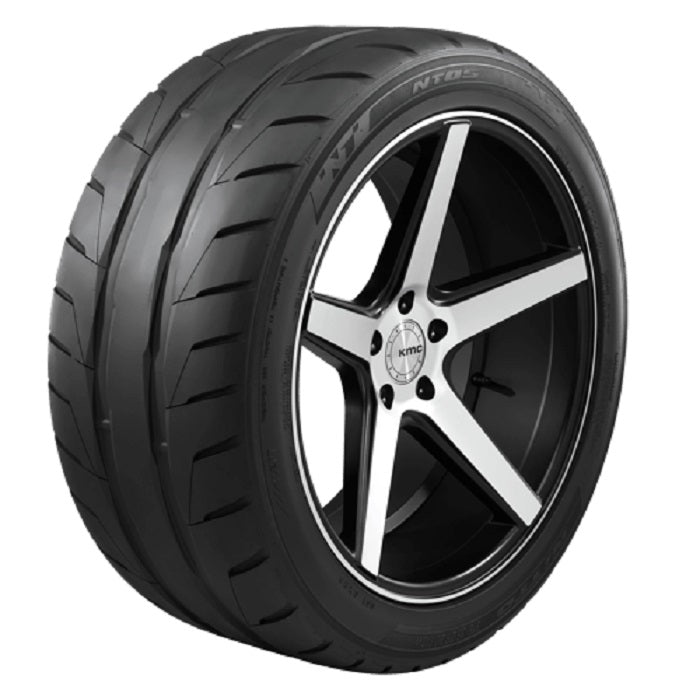 Nitto NT05  Tire