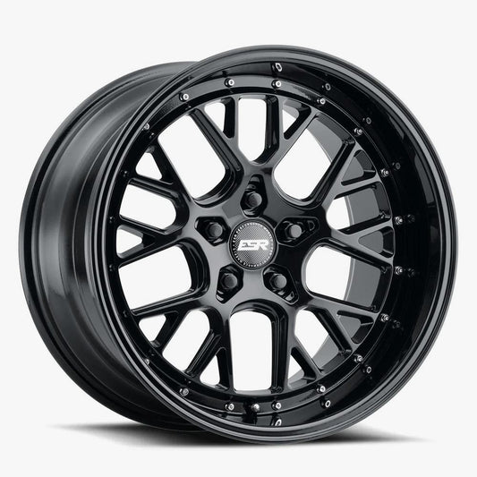 ESR CS11 18x10.5 5x120.6 +15 72.56 Full Gloss Black (80551415 CS11GBLK 5x120.6)