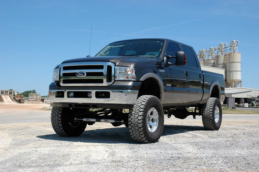 Rough Country 6 Inch Lift Kit | Gas | 4 Link | OVLDS | Ford F-250/F-350 Super Duty (05-07)