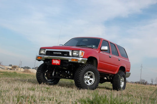 Rough Country 4-5 Inch Lift Kit | Toyota 4Runner 4WD (1990-1995)